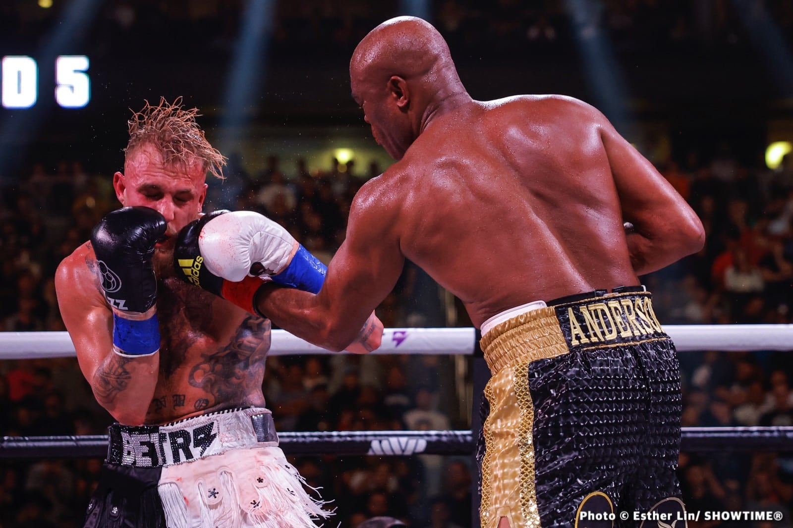 Results / Photos: Jake Paul Defeats Anderson Silva