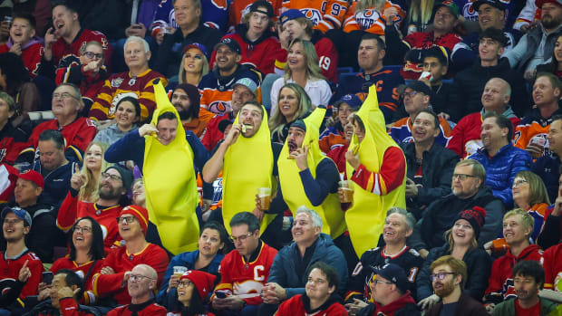 Halloween banana costumes