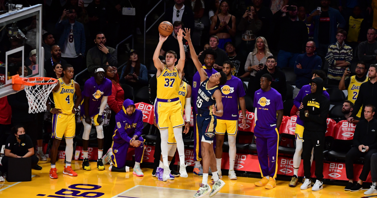 Who is Matt Ryan? Lakers’ forward and former DoorDash driver emerges as unlikely hero
